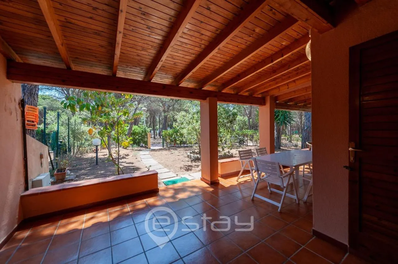Holiday home Garden Pine House Villa Fort Village Italy
